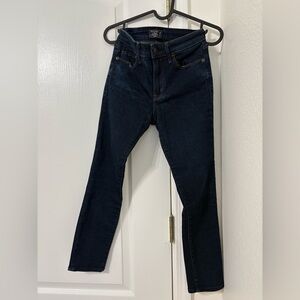 Abercrombie & Fitch Dark Blue Ankle Jeans